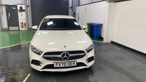 MERCEDES-BENZ A CLASS A180 AMG Line Premium Auto