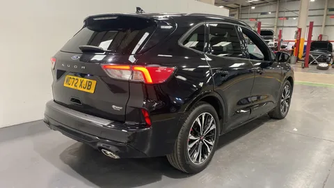 Ford Kuga 2.5 FHEV ST-Line X Edition CVT [Black Pack]