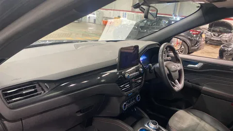 Ford Kuga 2.5 FHEV ST-Line X Edition CVT [Black Pack]