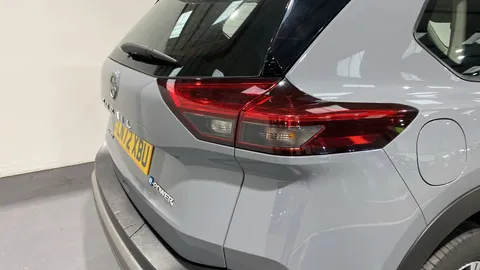 NISSAN X-TRAIL 1.5 E-Power E-4orce 213 Acenta Premium Auto