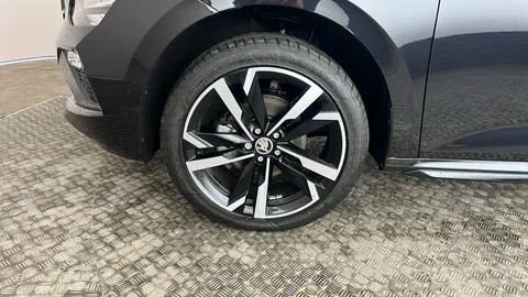 SKODA KAMIQ 1.0 TSI Monte Carlo DSG