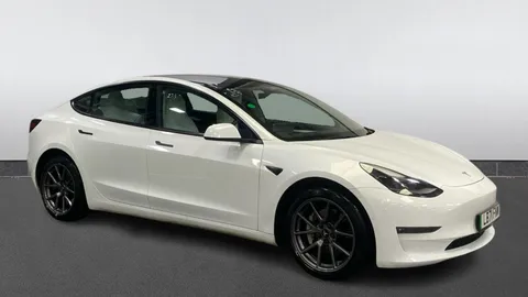 TESLA MODEL 3 Long Range AWD Auto