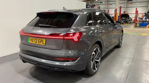 AUDI E-TRON 230kW 50 Quattro 71kWh Black Edition Auto