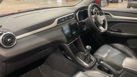 Mg Motor Uk               Zs 1.0T GDi Exclusive