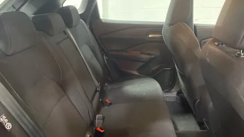 Nissan Qashqai 1.3 DiG-T MH 158 Acenta Premium Xtronic