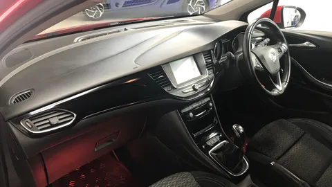 Vauxhall Astra 1.4T 16V 150 SRi