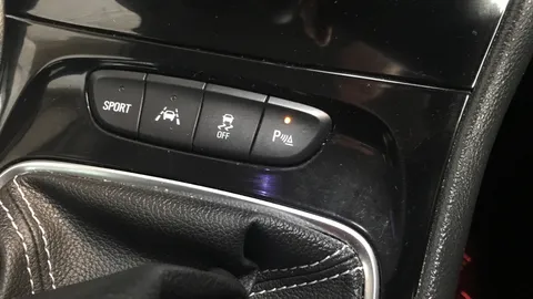 Vauxhall Astra 1.4T 16V 150 SRi