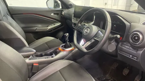 Nissan Juke 1.0 DiG-T N-Connecta 5dr