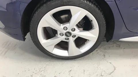 AUDI A3 30 TFSI S Line S Tronic [Comfort+Sound]