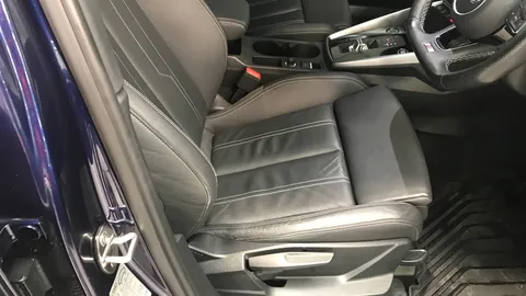 AUDI A3 30 TFSI S Line S Tronic [Comfort+Sound]