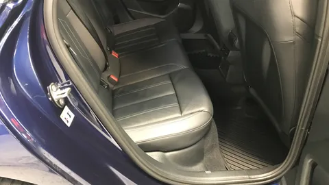 AUDI A3 30 TFSI S Line S Tronic [Comfort+Sound]