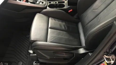 AUDI A3 30 TFSI S Line S Tronic [Comfort+Sound]