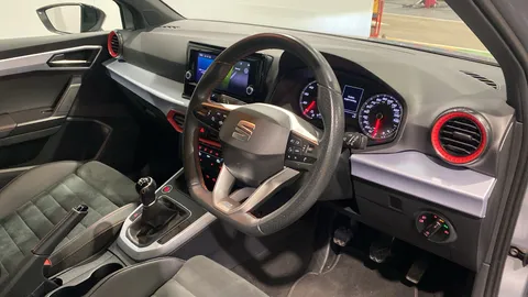 SEAT Arona 1.0 TSI 110 FR Edition