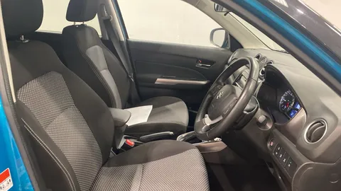 SUZUKI VITARA 1.4 Boosterjet 48V Hybrid SZ-T Auto