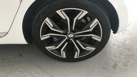 RENAULT CLIO 1.6 E-TECH full hybrid 145 Techno Auto