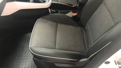 RENAULT CLIO 1.6 E-TECH full hybrid 145 Techno Auto