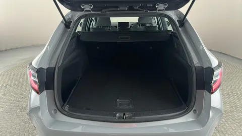 TOYOTA COROLLA 1.8 VVT-i Hybrid Icon Tech CVT