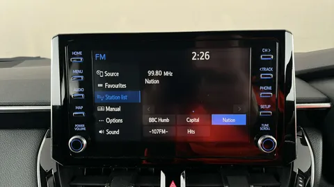 TOYOTA COROLLA 1.8 VVT-i Hybrid Icon Tech CVT