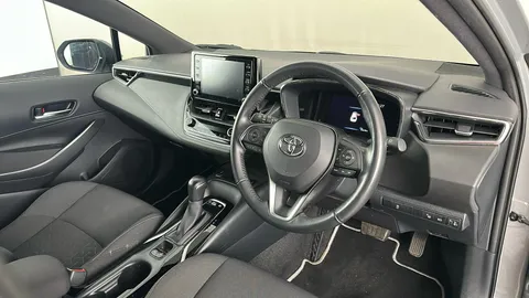TOYOTA COROLLA 1.8 VVT-i Hybrid Icon Tech CVT