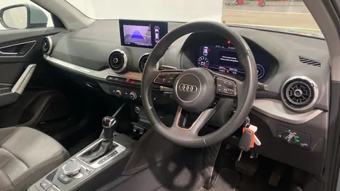 AUDI Q2 35 TFSI Sport S Tronic