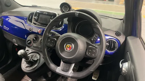 ABARTH 595 1.4 T-Jet 145