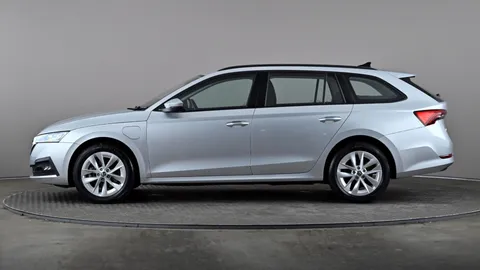 SKODA OCTAVIA 1.4 TSI iV SE Technology DSG
