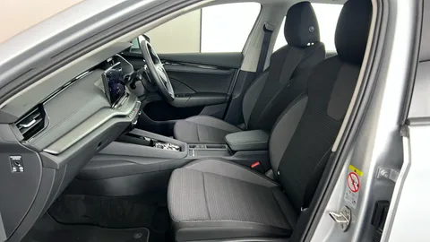 SKODA OCTAVIA 1.4 TSI iV SE Technology DSG