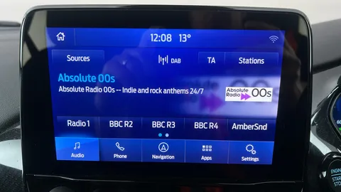 FORD PUMA 1.0 EcoBoost Hybrid mHEV ST-Line