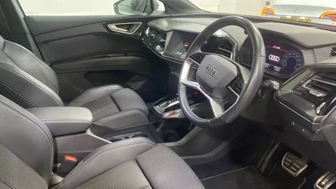 AUDI Q4 150kW 40 82kWh S Line Auto