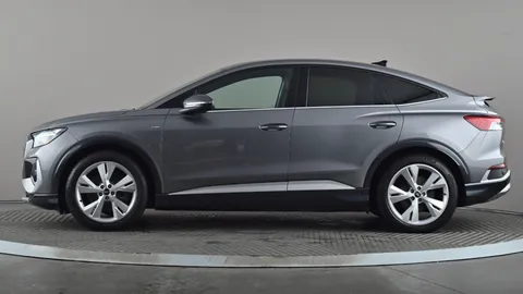 AUDI Q4 150kW 40 82kWh S Line Auto