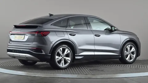 AUDI Q4 150kW 40 82kWh S Line Auto