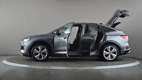 AUDI Q4 150kW 40 82kWh S Line Auto