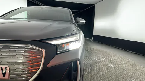 AUDI Q4 150kW 40 82kWh S Line Auto