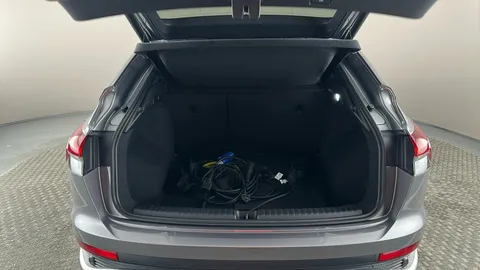 AUDI Q4 150kW 40 82kWh S Line Auto