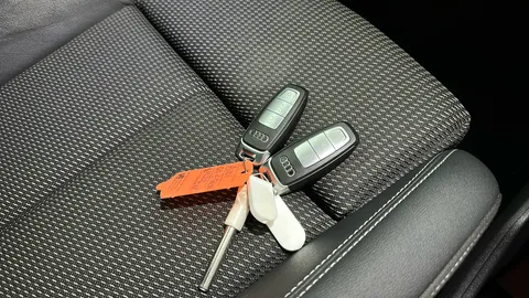 AUDI Q4 150kW 40 82kWh S Line Auto