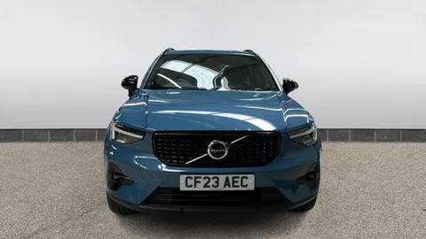 VOLVO XC40 1.5 T4 Recharge PHEV Plus Dark Auto