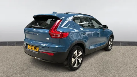 VOLVO XC40 1.5 T4 Recharge PHEV Plus Dark Auto