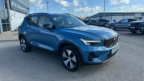 VOLVO XC40 1.5 T4 Recharge PHEV Plus Dark Auto