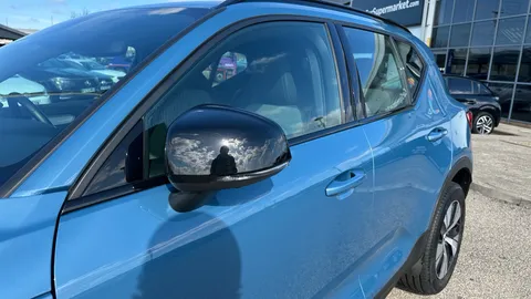 VOLVO XC40 1.5 T4 Recharge PHEV Plus Dark Auto