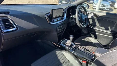 KIA PRO CEED 1.5T GDi ISG GT-Line