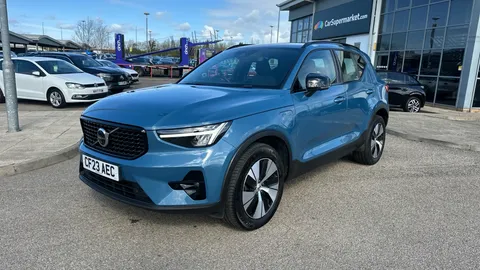 VOLVO XC40 1.5 T4 Recharge PHEV Plus Dark Auto
