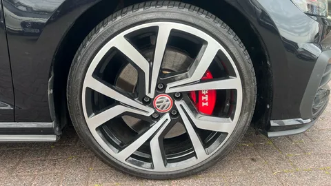 Volkswagen Golf 2.0 TSI 245 GTI Performance