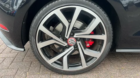 Volkswagen Golf 2.0 TSI 245 GTI Performance