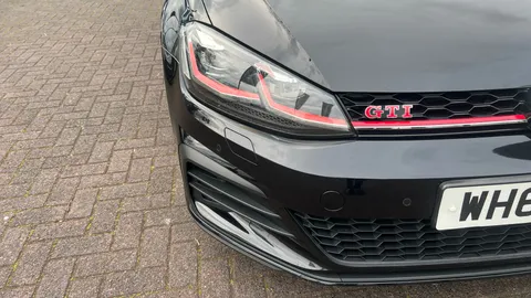 Volkswagen Golf 2.0 TSI 245 GTI Performance