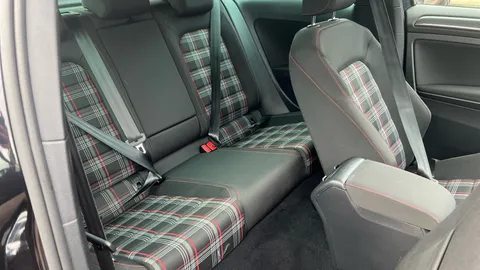 Volkswagen Golf 2.0 TSI 245 GTI Performance