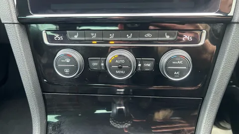 Volkswagen Golf 2.0 TSI 245 GTI Performance