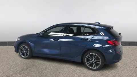 BMW 1 Series 118i [136] Sport