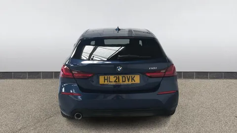 BMW 1 Series 118i [136] Sport