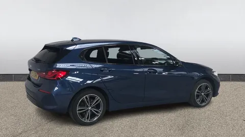 BMW 1 Series 118i [136] Sport