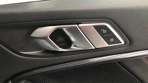 BMW 1 Series 118i [136] Sport